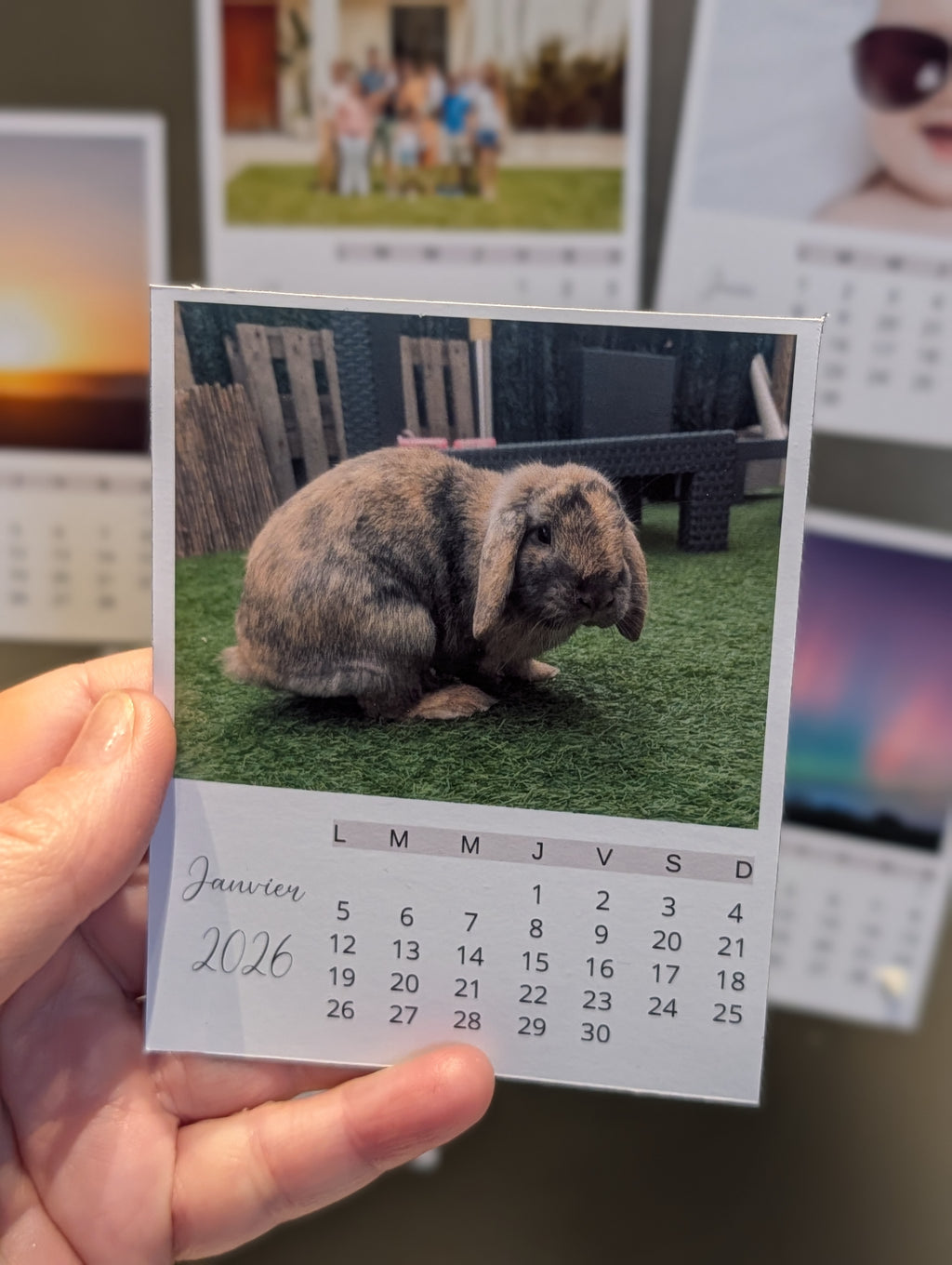 Calendrier Aimanté Personnalisé – 12 Mois, 12 Photos, 100% Unique